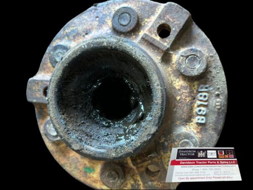 John Deere B Tractor B918R Front Wheel Hub Antique Tractor