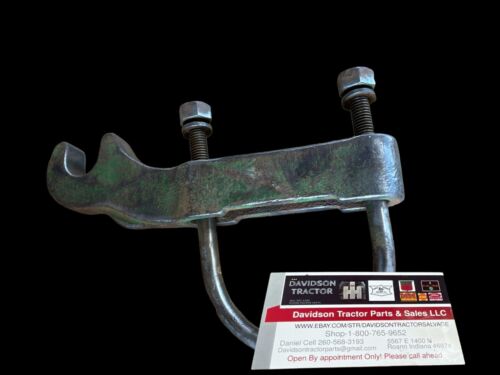 John Deere A cylinder arm transport bracket A3637R