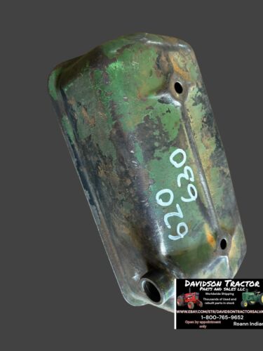 John Deere 620 630 Used Original valve cover AA6564R
