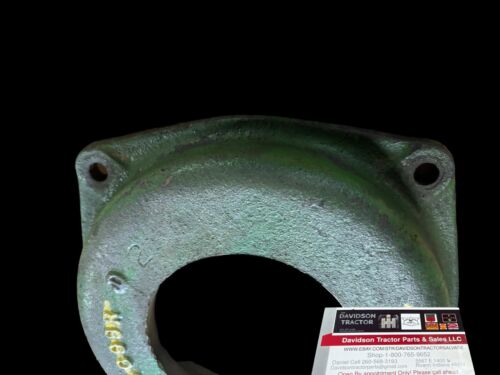 JOHN DEERE A4399R FLYWHEEL CRANKCSHAFT COVER 60 TRACTOR