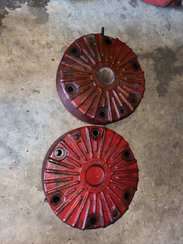 1964 Farmall IH 706 Tractor Brake Housings 384366R1