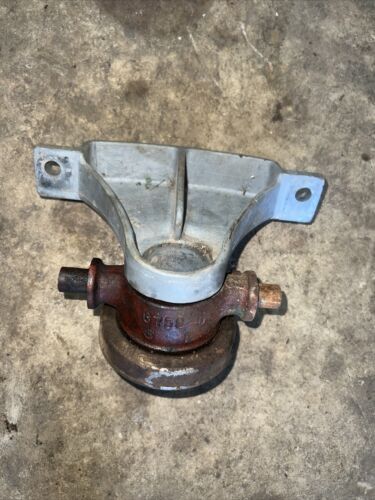 McCormick W6 WD6 Throwout Clutch Carrier Sleeve 8195-D 6759-D