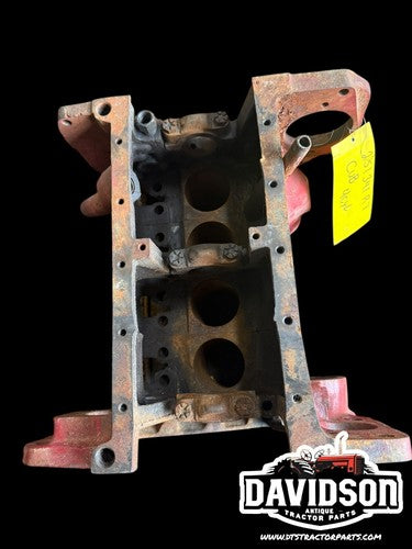 Farmall cub IH cast Engine block 251341R2 Antique Tractor