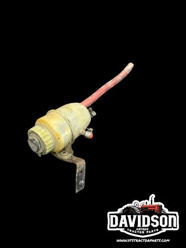 Ford 7740 Tractor reservoir