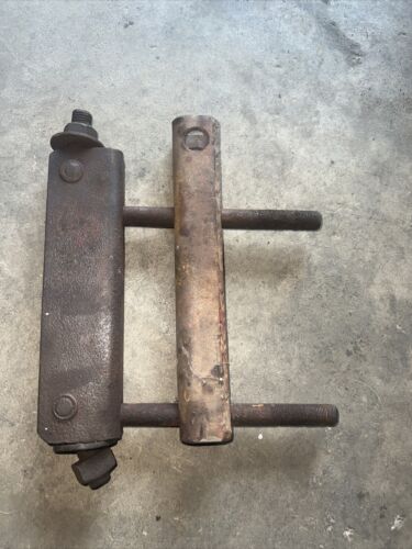 FARMALL H TRACTOR DRAWBAR BRACKET