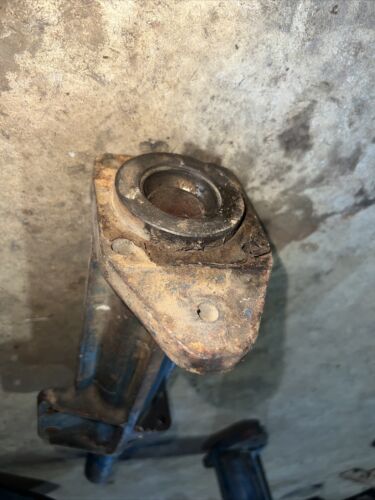 DA21025 19693 Steering Tower Ford? Antique Tractor