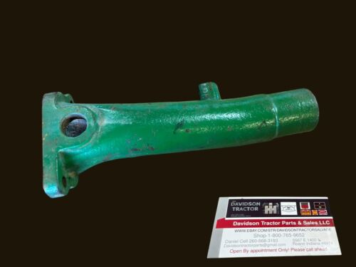 John Deere 620 630 Lower Water Pipe Casting A5651R