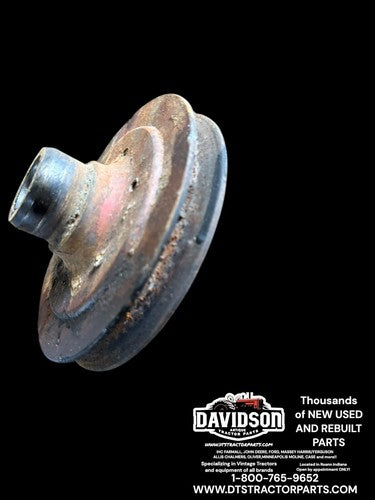 International 354 B-154 Diesel Front Crankshaft Pulley Antique Tractor