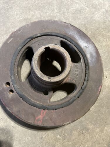 International Tractor  Crankshaft Damper 9” Pulley 606-786-C92 Antique Tractor