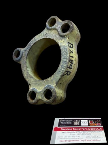 John Deere B rear axle hub clamp B2189R