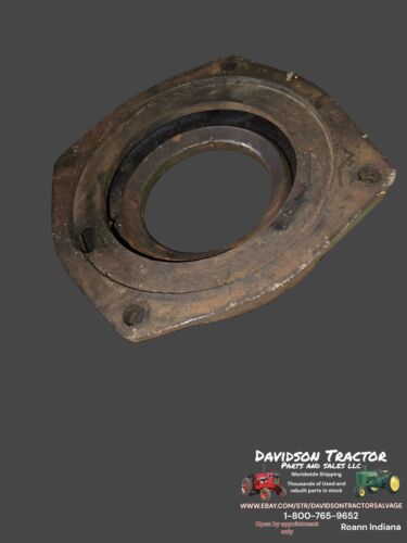 JOHN DEERE 50 OIL SLINGER HOUSING B3029R ANTIQUE TRACTOR