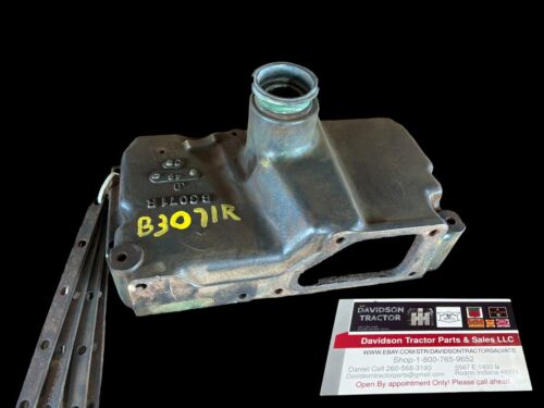 B3071R John Deere 50 Upper Radiator Tank  Fits Early Tractors Crack Free