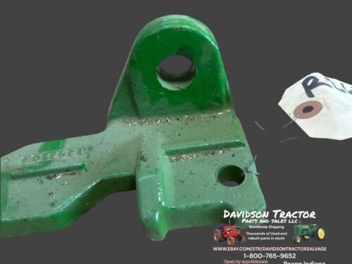 John Deere R26710R Bracket