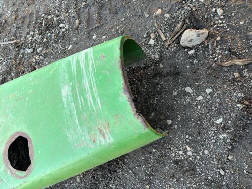 John Deere 4955 Hood engine cover
