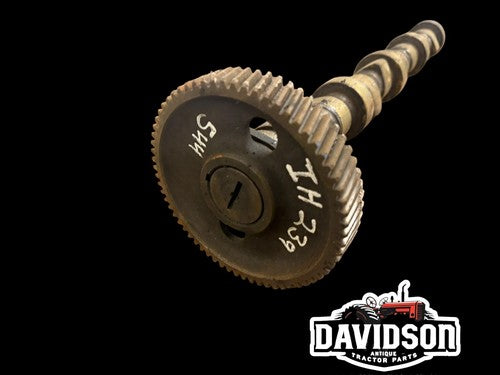 International IH 544 3514 Tractor Camshaft D239