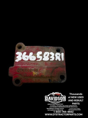 366583R1 IHC Farmall 230 240 Hydraulic Valve Cover Antique Tractor