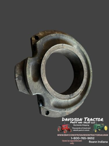 JOHN DEERE F3312R F1915R AF3286R CENTER MAIN BEARING HOUSING 70D 720D 730D