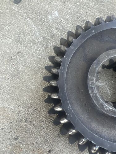 McCormick W9 I9 International Farmall W9 Standard GEAR 2ND & 3RD  Sliding
