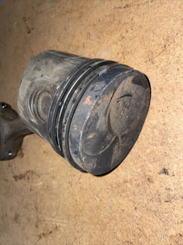 International Piston/Connecting Rod Assy-engine 318377R2 D282