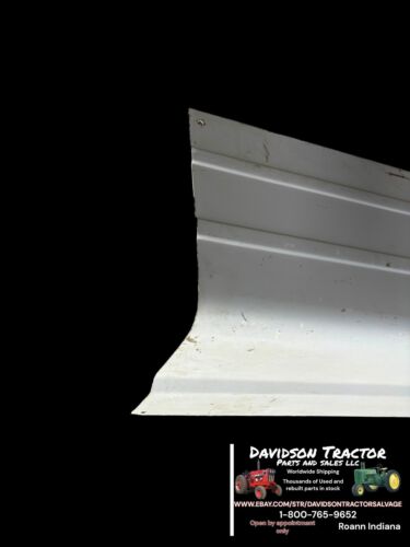 D3NN16626L Fits Ford Tractor L/H Hood 2600, 3600, 4600SU, 2310, 2610, 281