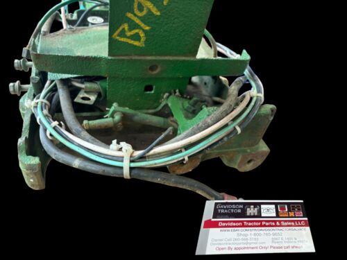 JOHN DEERE B DASH AND STEERING SUPPORT B1932R   CAST IRON DASH