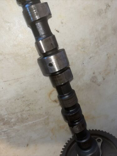 International Farmall 460 Gas Camshaft W/Gear 367240 R1   Antique Tractor