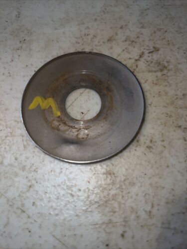 John Deere  50 70 60 Steering Wheel Power steering Emblem trim ring F1744R