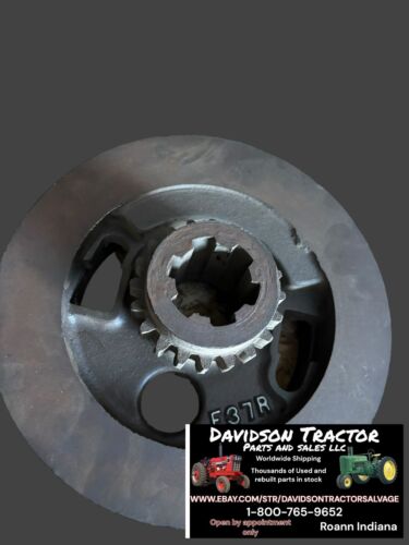 JOHN DEERE Used F37R Unstyled G TRACTOR CLUTCH DRIVER