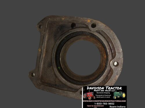 JOHN DEERE B Tractor Engine  OIL SLINGER cover only B131R  JD Part