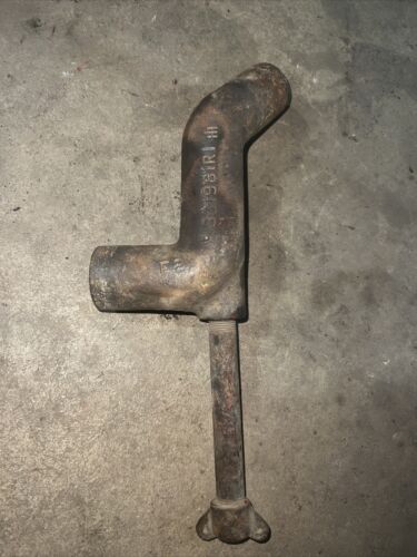 Farmall/ IH 300 Utility Lower Water Pipe 361981R1