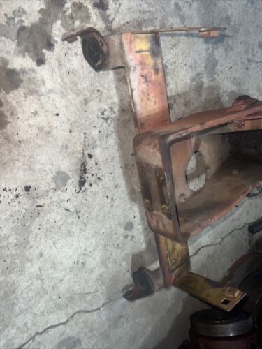 International Farmall 444 IH tractor ORIGINAL steering support bracket mount