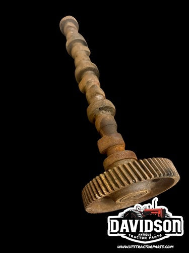 International IH 544 3514 Tractor Camshaft D239
