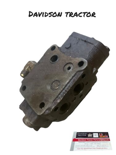 IHC Farmall Hydraulic Block Antique Tractor