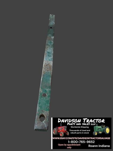 John Deere Late B Styled tractor original JD drawbar. Antique Tractor