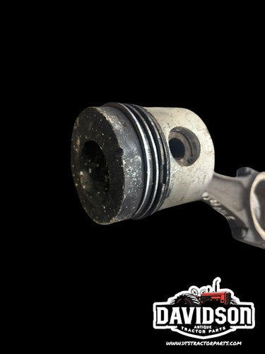 Ford 3910 Connecting Rod C7NN6205 W/Piston Antique Tractor