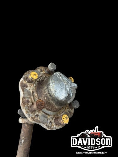 Massey Ferguson 230 Right Hand Spindle And Hub Antique Tractor