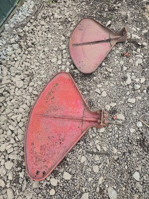 IH FARMALL H M SUPERS 300 350 400 450 FENDERS PAIR
