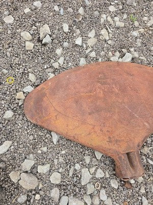 IH FARMALL H M SUPERS 300 350 400 450 FENDERS PAIR