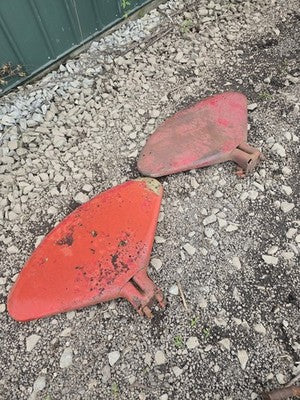 IH FARMALL H M SUPERS 300 350 400 450 FENDERS PAIR