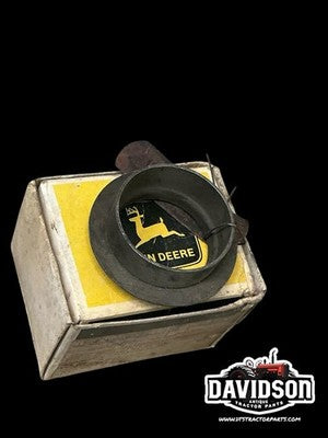 New Old Stock OEM John Deere AH632R H631R Rear Axle Felt Retainer John Deere H