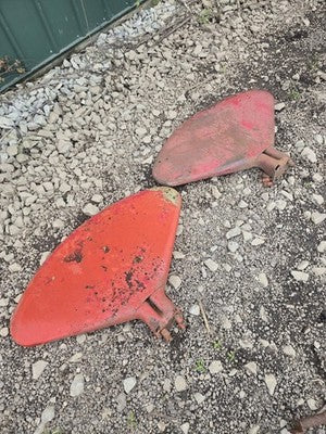 IH FARMALL H M SUPERS 300 350 400 450 FENDERS PAIR