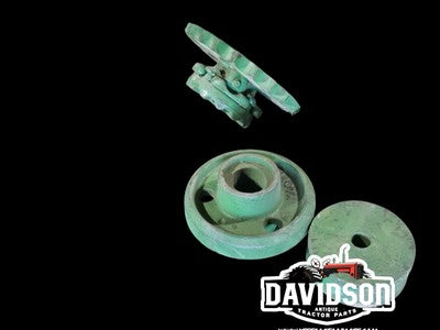 NOS John Deere 127 227 Corn Picker Drive Sprocket With Slip Clutch AJ9310N