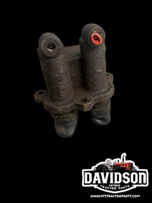 D3NN2140A Dual Brake Master Cylinder fits Ford 8200 8000 TW10 TW5 8600 8700 9000