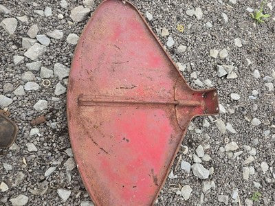 IH FARMALL H M SUPERS 300 350 400 450 FENDERS PAIR