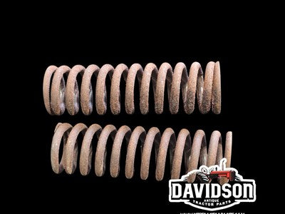 John Deere Genuine Parts - R38185 - Spring, CLUTCH