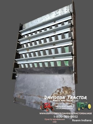 John Deere New Old Stock Part-# AH117769 DD29