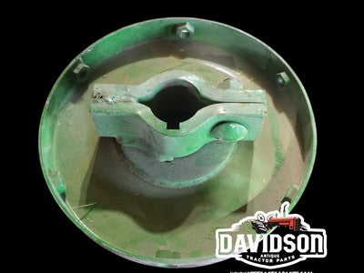 USED JOHN DEERE AH113361 CYLINDER HEAD 6620, 6622, 7720, 8820 COMBINE