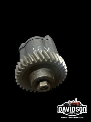JOHN DEERE 2020 OIL PUMP.(R53382)
