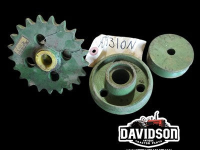 NOS John Deere 127 227 Corn Picker Drive Sprocket With Slip Clutch AJ9310N