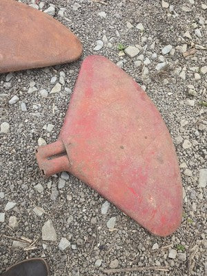 IH FARMALL H M SUPERS 300 350 400 450 FENDERS PAIR